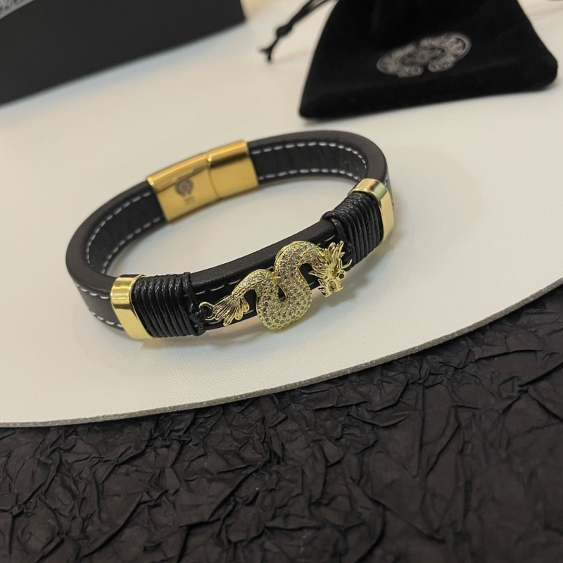 Ch**me He**ts bracelets
